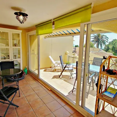 Apartment David - With Pool In *